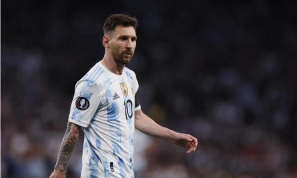 这一次,英达终于反击高调宣布喜讯,众多明星前来捧场挣足了面子